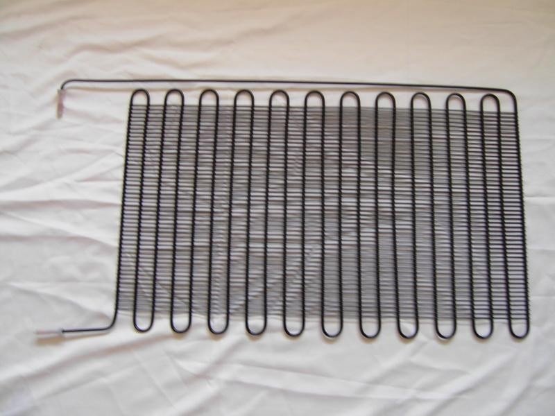 Draad op de condensatoren van de buisijskast met Laag koolstofstaaldraad: 1.4 ~ 1.6mm